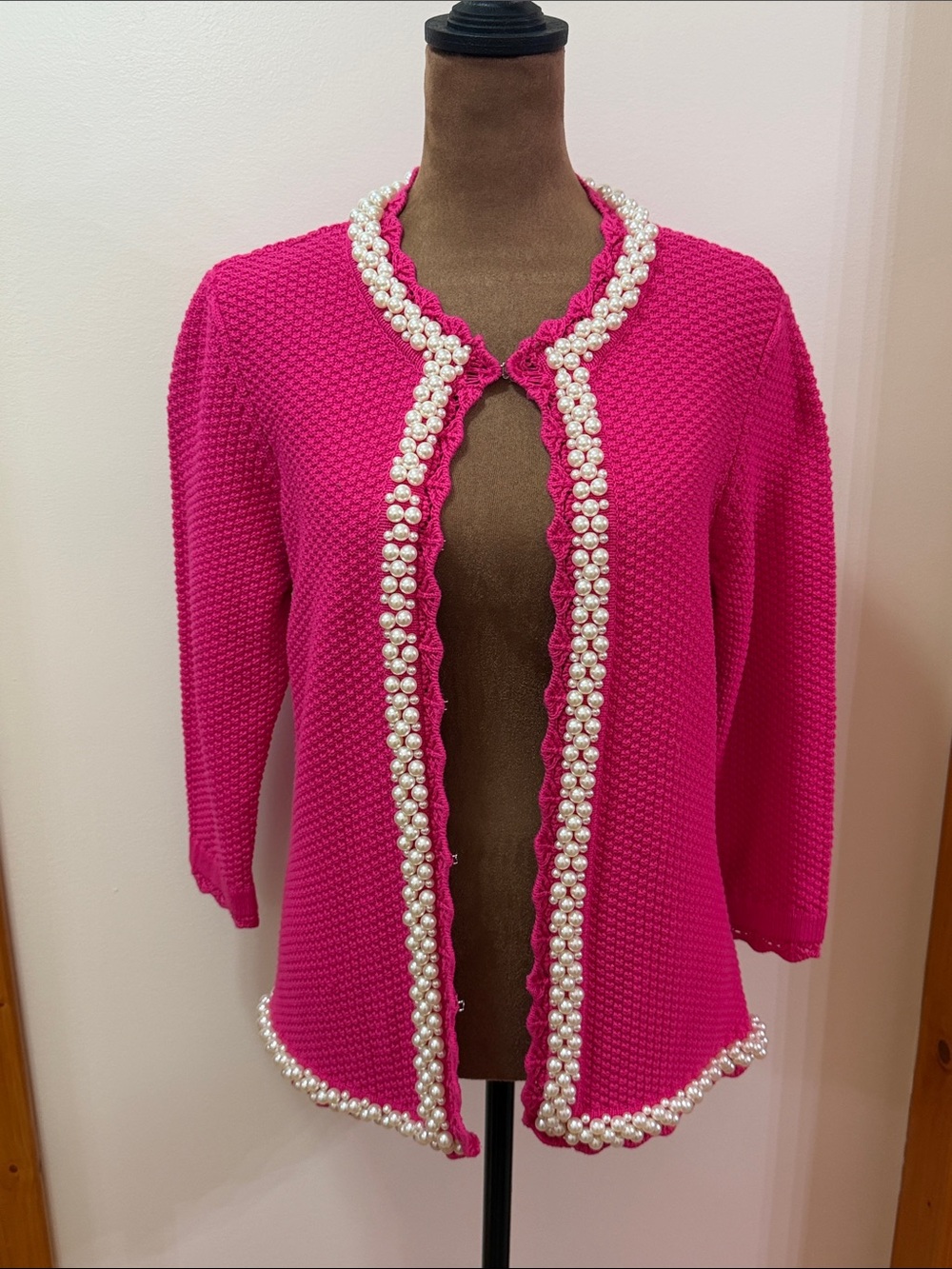 Boston Proper. Crochet Pink Perl Cardigan. Size S.